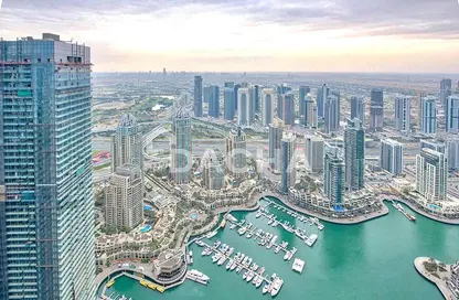 Apartment - 4 Bedrooms - 5 Bathrooms for rent in Cayan Tower - Dubai Marina - Dubai