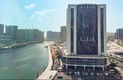 Half Floor - Studio for rent in B2B Tower - Business Bay - Dubai