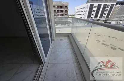 شقة - غرفة نوم - 2 حمامات للايجار في الفلاح - تجارية مويلح - الشارقة