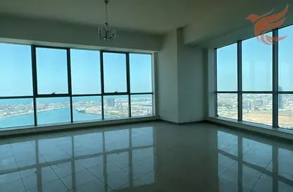 شقة - 3 غرف نوم - 4 حمامات للايجار في برج جلفار السكني - براج جلفار - النخيل - رأس الخيمة