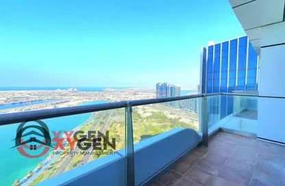Apartment - 2 Bedrooms - 4 Bathrooms for rent in Al Reef Tower - Corniche Road - Abu Dhabi