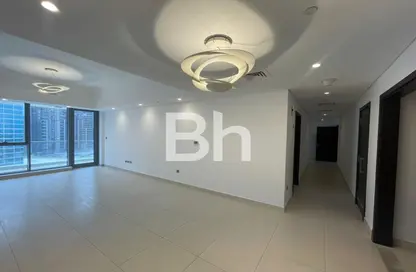 Apartment - 3 Bedrooms - 5 Bathrooms for rent in Bahwan Tower Downtown - Downtown Dubai - Dubai