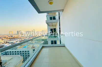 شقة - 2 غرف نوم - 3 حمامات للايجار في برج بن هندي - منخول - بر دبي - دبي