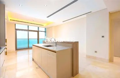 Apartment - 2 Bedrooms - 4 Bathrooms for rent in The 8 - The Crescent - Palm Jumeirah - Dubai