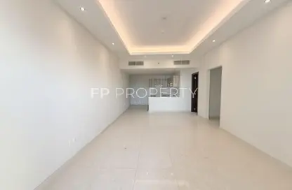 شقة - 2 غرف نوم - 3 حمامات للايجار في برج هيرا - مدينة دبي الرياضية - دبي