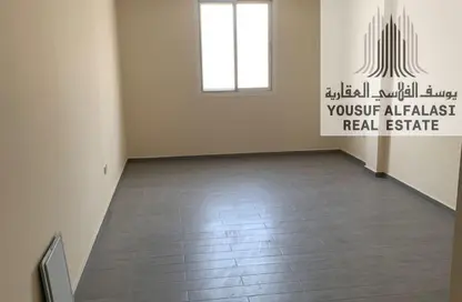 شقة - 2 غرف نوم - 3 حمامات للايجار في الجرف الصناعية 2 - الجرف الصناعية - عجمان