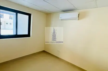 تاون هاوس - 4 غرف نوم - 4 حمامات للبيع في سينسز - المنطقة 11 - مدينة الشيخ محمد بن راشد - دبي