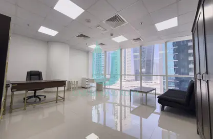 مكتب - استوديو للايجار في برج بارك لين - الخليج التجاري - دبي