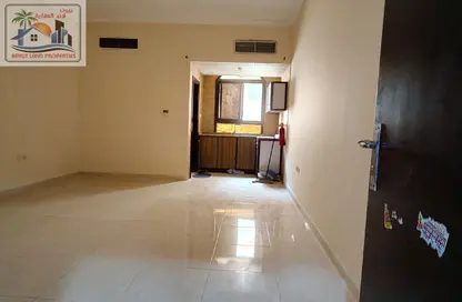 Apartment - Studio - 1 Bathroom for rent in Al Jurf 2 - Al Jurf - Ajman Downtown - Ajman