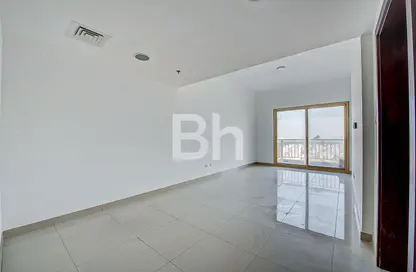 Apartment - Studio - 1 Bathroom for sale in The Manhattan Tower - Jumeirah Village Circle - Dubai