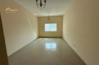 Apartment - 1 Bedroom - 2 Bathrooms for rent in Al Majaz 1 - Al Majaz - Sharjah