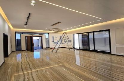 Villa - 5 Bedrooms - 7 Bathrooms for sale in Al Amira Village - Al Yasmeen - Ajman