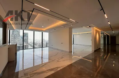 Apartment - 4 Bedrooms - 6 Bathrooms for sale in The S Tower - Dubai Internet City - Dubai