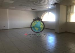 مكتب - 1 حمام للكراء في منطقة النادي السياحي - أبوظبي