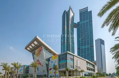 Apartment - 3 Bedrooms - 4 Bathrooms for rent in Nation Towers - Corniche Road - Abu Dhabi