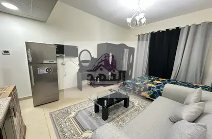 Living Room image for: Apartment - 1 Bedroom - 1 Bathroom for rent in Al Jurf 2 - Al Jurf - Ajman Downtown - Ajman, Image 1