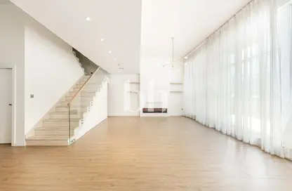 Apartment - 3 Bedrooms - 4 Bathrooms for sale in Marina Quays Villas - Marina Quays - Dubai Marina - Dubai