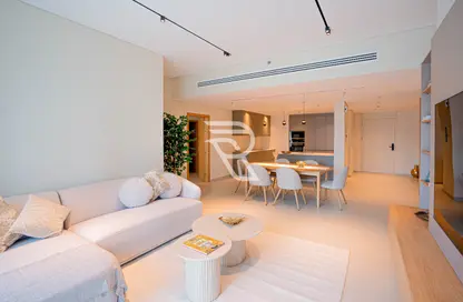 Apartment - 2 Bedrooms - 3 Bathrooms for sale in Damac Heights - Dubai Marina - Dubai