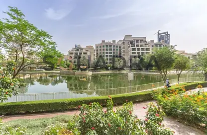 Apartment - 1 Bedroom - 2 Bathrooms for sale in The Links Canal Apartments - The Links - The Views - Dubai