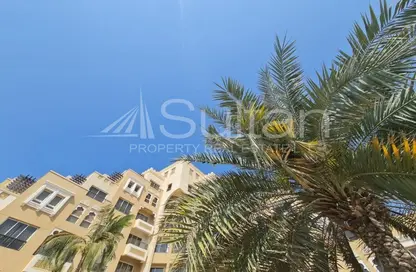 شقة - 3 غرف نوم - 4 حمامات للايجار في ياقوت - باب البحر - جزيرة المرجان - رأس الخيمة
