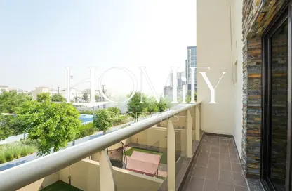 Villa - 4 Bedrooms - 5 Bathrooms for rent in District 16 - Jumeirah Village Circle - Dubai