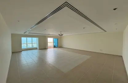 Empty Room image for: Apartment - 4 Bedrooms - 5 Bathrooms for rent in Elite Residence - Dubai Marina - Dubai, Image 1