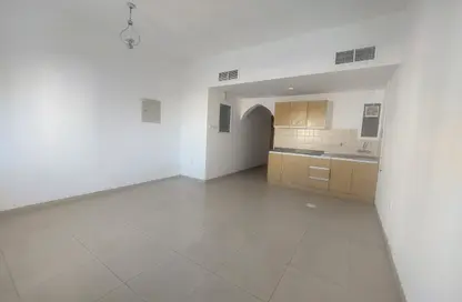 Apartment - Studio - 1 Bathroom for rent in Al Qasimia - Sharjah