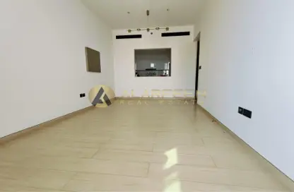 Apartment - 3 Bedrooms - 2 Bathrooms for rent in Binghatti Crest - Jumeirah Village Circle - Dubai