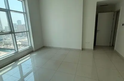 Apartment - 2 Bedrooms - 3 Bathrooms for rent in Al Khan - Sharjah