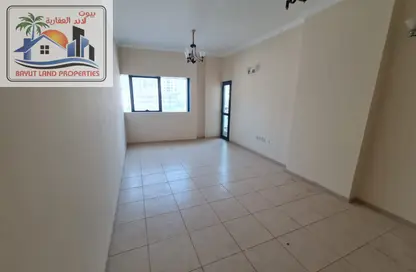 Apartment - 2 Bedrooms - 2 Bathrooms for rent in Rolla Square - Rolla Area - Sharjah
