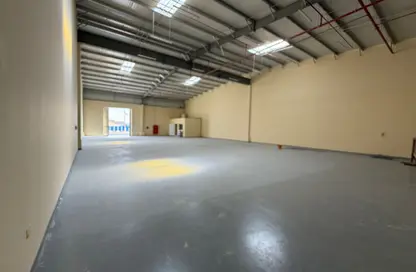 مستودع - استوديو - 1 حمام للايجار في الصجعة الصناعية - الصجعة - الشارقة