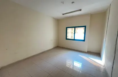 شقة - 2 غرف نوم - 2 حمامات للايجار في الند - القاسمية - الشارقة