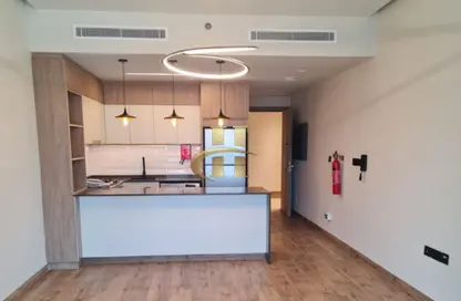 Apartment - Studio - 1 Bathroom for rent in Rokane G25 - Jumeirah Village Circle - Dubai