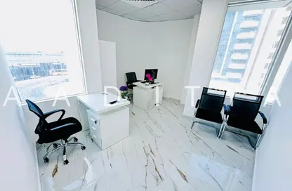 Office Space - Studio - 1 Bathroom for rent in Al Shindagah - Dubai