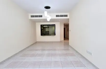 Apartment - 1 Bedroom - 2 Bathrooms for rent in Al Barsha 1 - Al Barsha - Dubai