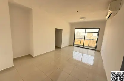 Apartment - 2 Bedrooms - 3 Bathrooms for rent in Al Jurf Industrial 3 - Al Jurf Industrial - Ajman