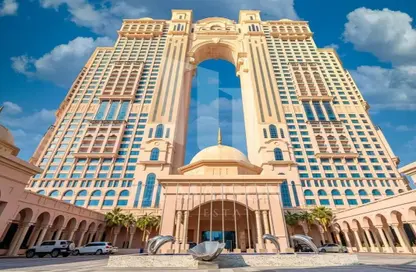 Apartment - 1 Bedroom - 2 Bathrooms for sale in Fairmont Marina Residences - The Marina - Abu Dhabi