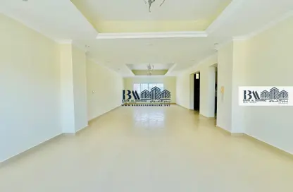 Villa - 4 Bedrooms - 5 Bathrooms for rent in Al Baraha - Deira - Dubai