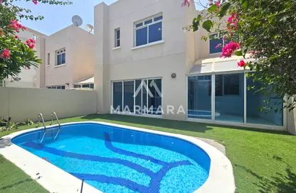 Villa - 4 Bedrooms - 5 Bathrooms for rent in Umm Suqeim 1 Villas - Umm Suqeim 1 - Umm Suqeim - Dubai