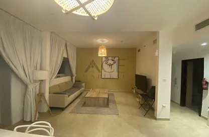 Living Room image for: Apartment - 1 Bedroom - 2 Bathrooms for sale in Dubai star - Jumeirah Lake Towers - Dubai, Image 1