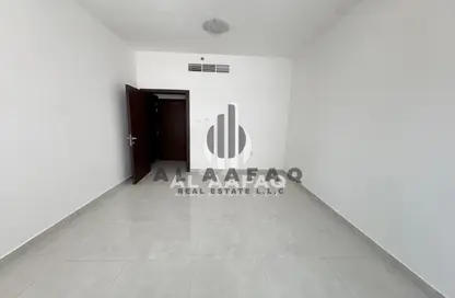 شقة - غرفة نوم - 1 حمام للايجار في شارع التعاون - التعاون - الشارقة