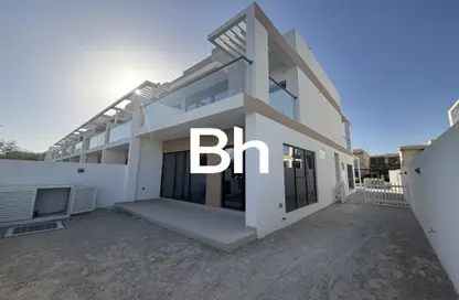 Villa - 4 Bedrooms - 5 Bathrooms for rent in Rockwood - DAMAC Hills - Dubai