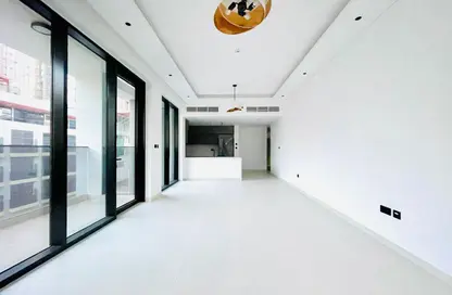 شقة - 2 غرف نوم - 2 حمامات للايجار في ه ثلاثة بواسطة أورورا - منطقة 11 - قرية جميرا الدائرية - دبي شقة - 2 غرف نوم - 2 حمامات للايجار في ه ثلاثة بواسطة أورورا - منطقة 11 - قرية جميرا الدائرية - دبي