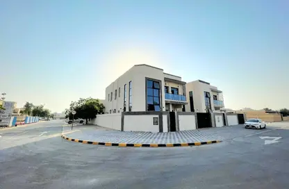Villa - 5 Bedrooms - 7 Bathrooms for sale in Al Mowaihat 2 - Al Mowaihat - Ajman