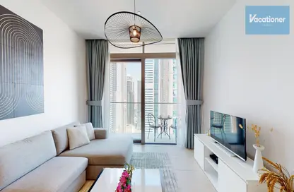 Living Room image for: Apartment - 1 Bedroom - 1 Bathroom for rent in Marina Gate - Dubai Marina - Dubai, Image 1