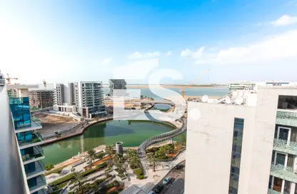 Apartment - 2 Bedrooms - 3 Bathrooms for rent in Al Dana - Al Raha Beach - Abu Dhabi