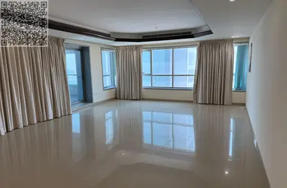 Apartment - 2 Bedrooms - 2 Bathrooms for rent in Corniche Tower - Ajman Corniche Road - Ajman
