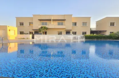 مجمع سكني - 5 غرف نوم - 5 حمامات للايجار في فلل البرشاء 1 - البرشاء 1 - البرشاء - دبي