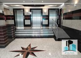 Apartment - 2 bedrooms - 3 bathrooms for rent in Zig Zag Building - Tourist Club Area - Abu Dhabi