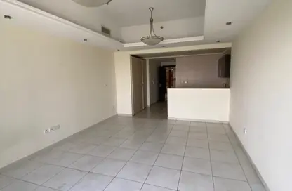 شقة - 1 حمام للايجار في جنة الوليد - (JLT) مجمع R - أبراج بحيرات الجميرا - دبي